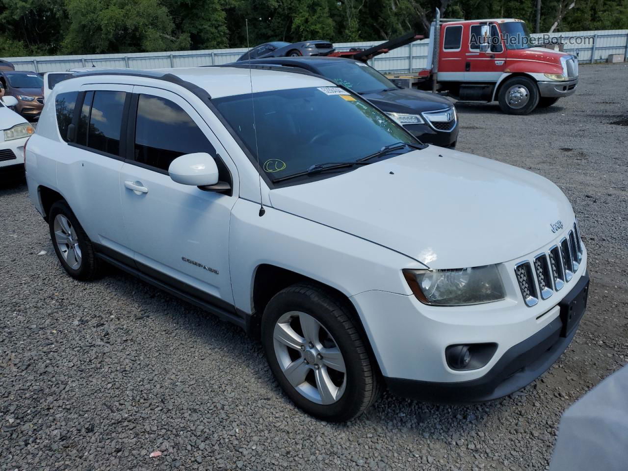 2016 Jeep Compass Latitude White vin: 1C4NJCEA1GD633518