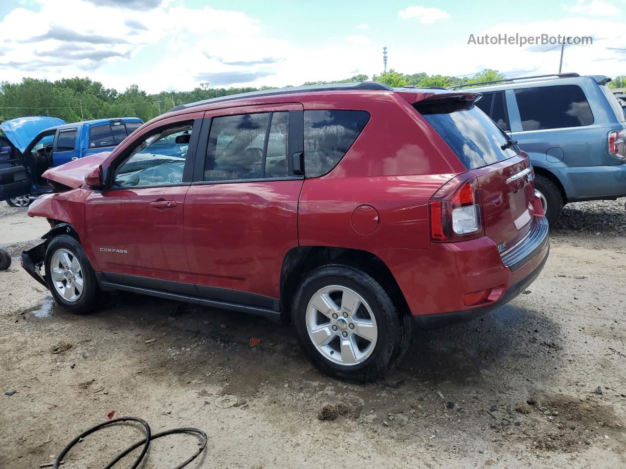 2016 Jeep Compass Latitude Maroon vin: 1C4NJCEA1GD709948