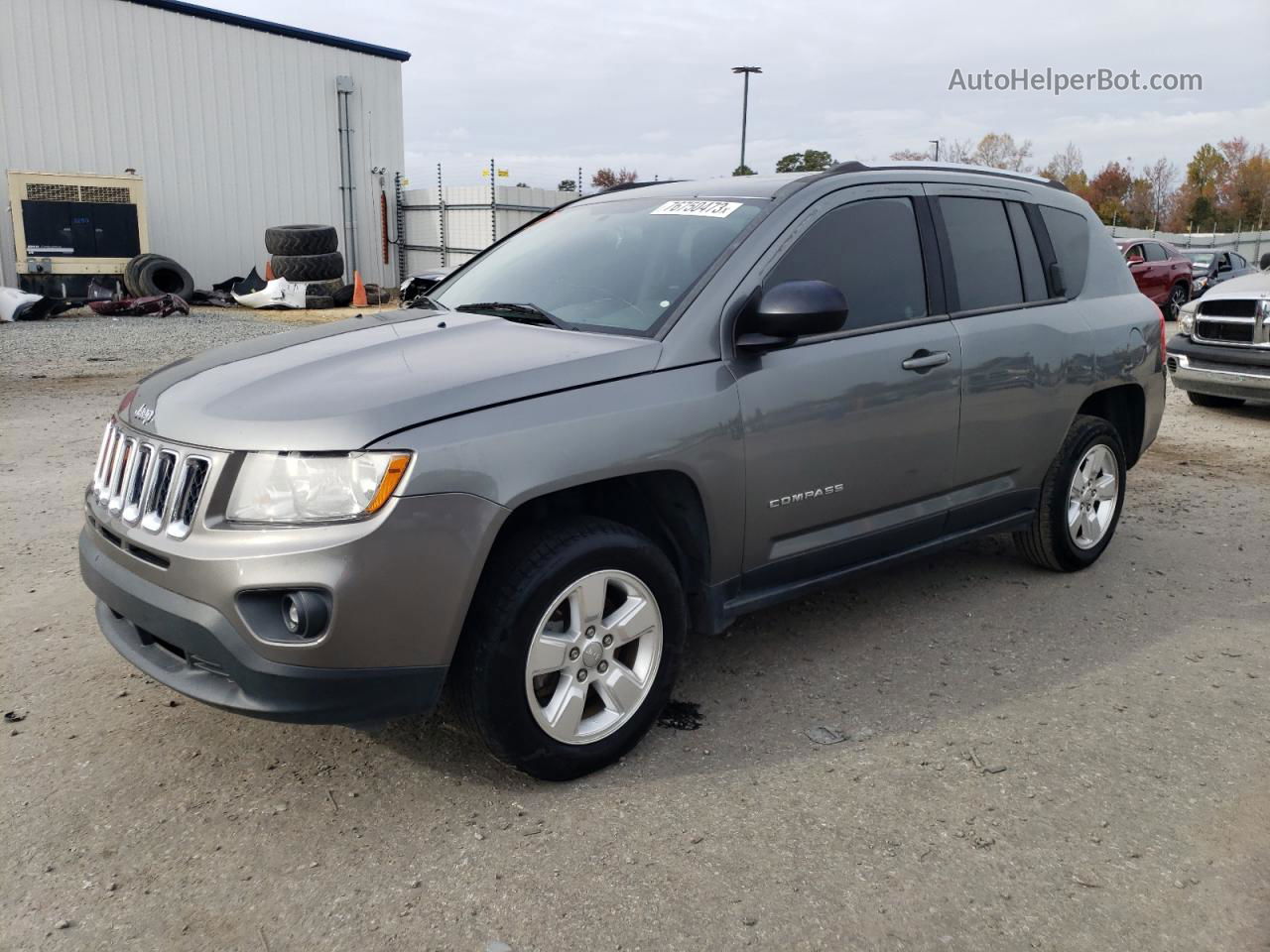 2013 Jeep Compass Latitude Gray vin: 1C4NJCEA2DD273025