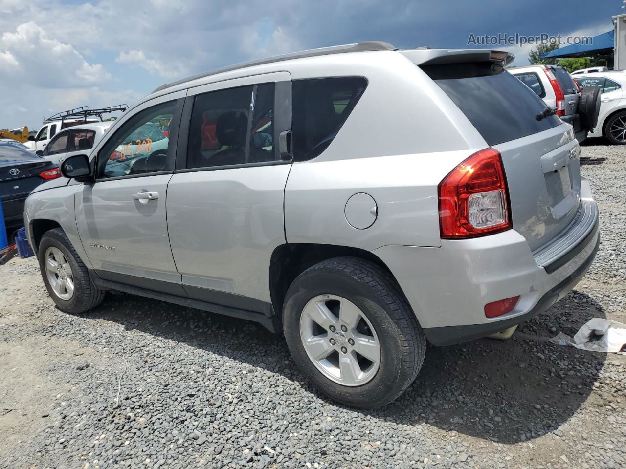 2013 Jeep Compass Latitude Silver vin: 1C4NJCEA3DD187710