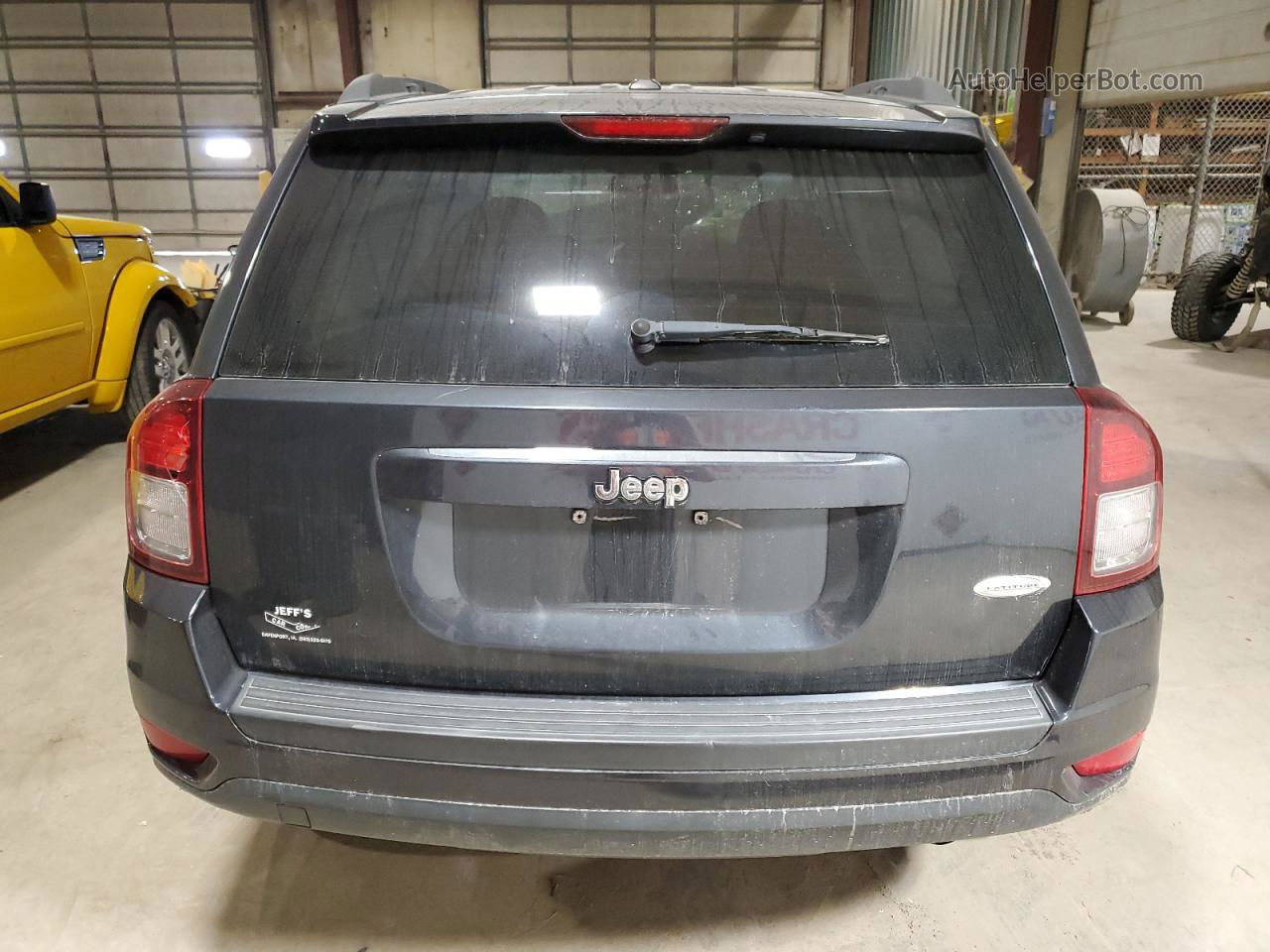 2014 Jeep Compass Latitude Gray vin: 1C4NJCEA3ED602283