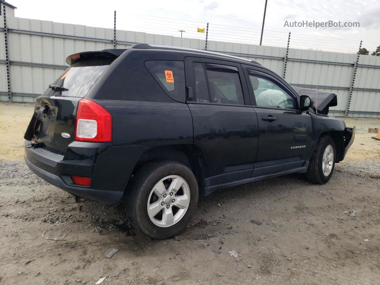 2013 Jeep Compass Latitude Black vin: 1C4NJCEA4DD208452