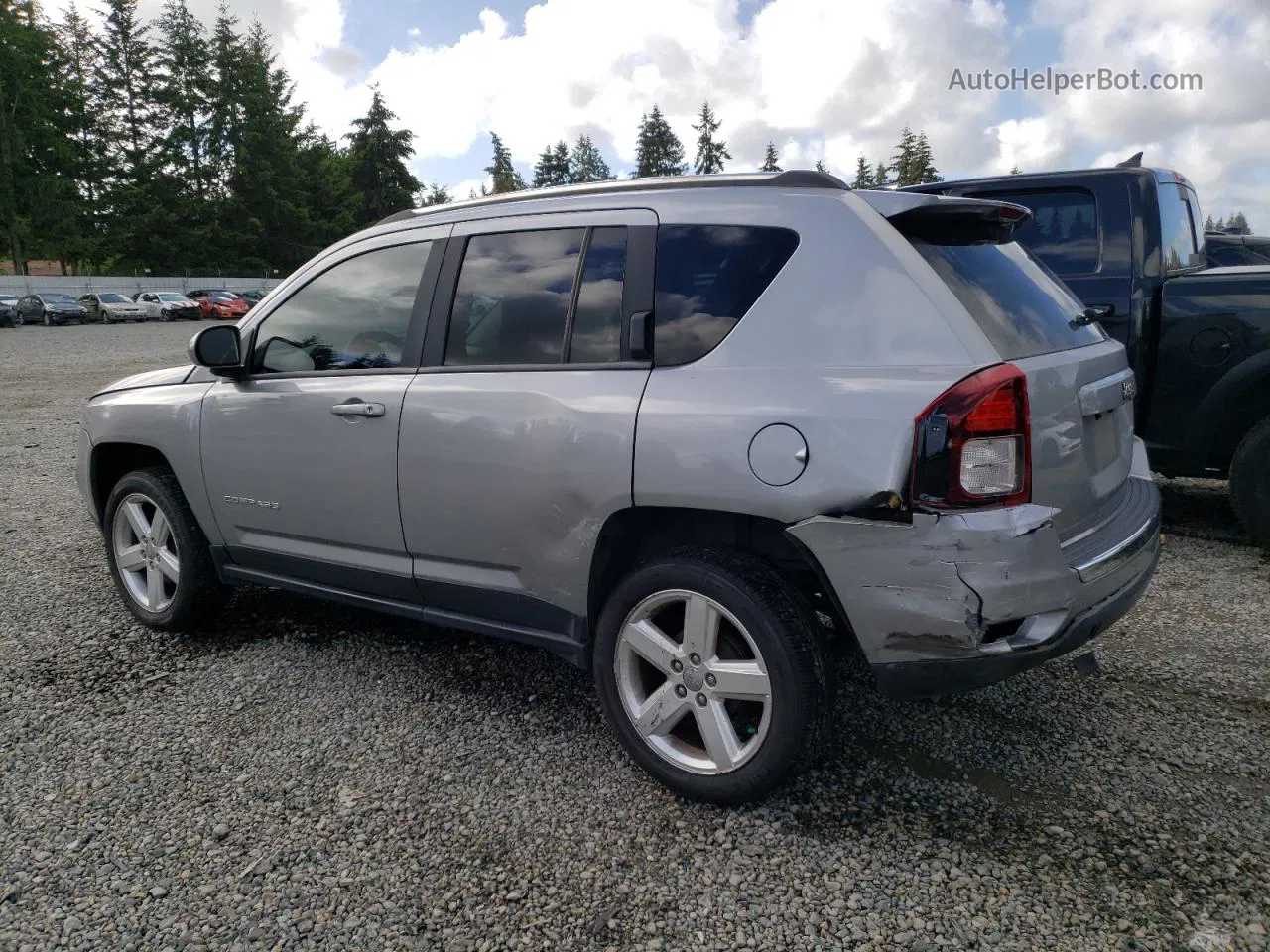 2014 Jeep Compass Latitude Silver vin: 1C4NJCEA4ED821656