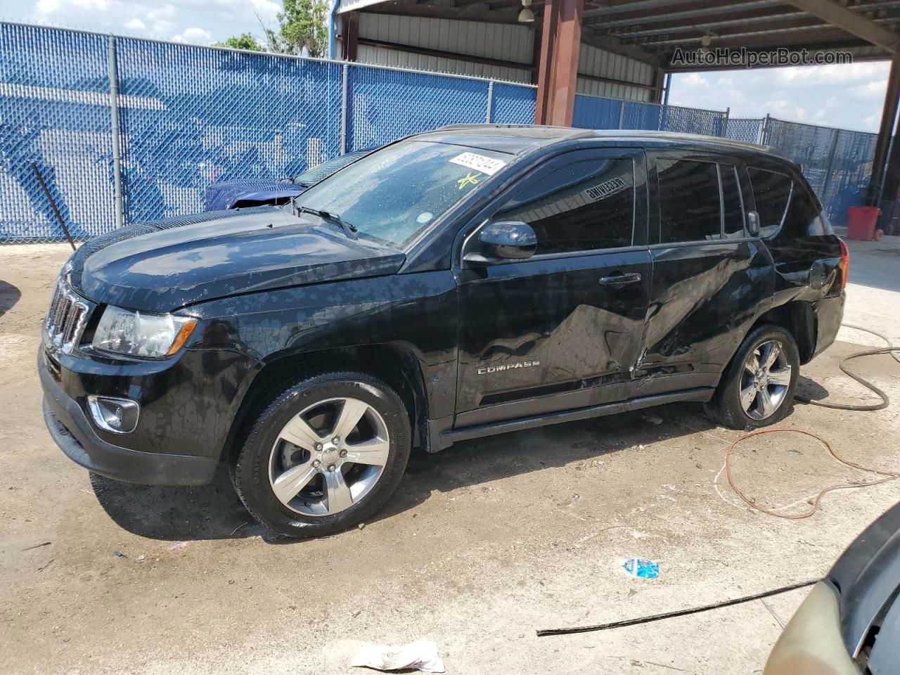 2016 Jeep Compass Latitude Black vin: 1C4NJCEA6GD732416