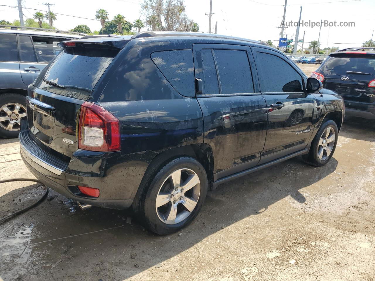 2016 Jeep Compass Latitude Black vin: 1C4NJCEA6GD732416