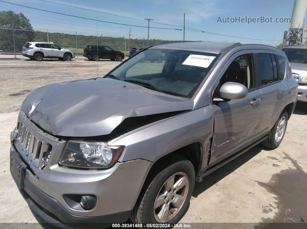 2016 Jeep Compass Latitude Silver vin: 1C4NJCEA7GD737978