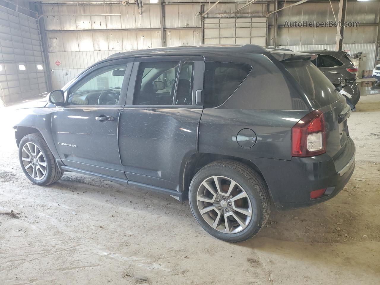 2016 Jeep Compass Latitude Black vin: 1C4NJCEA8GD547560