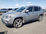 2016 Jeep Compass Latitude Серебряный vin: 1C4NJCEA8GD752201