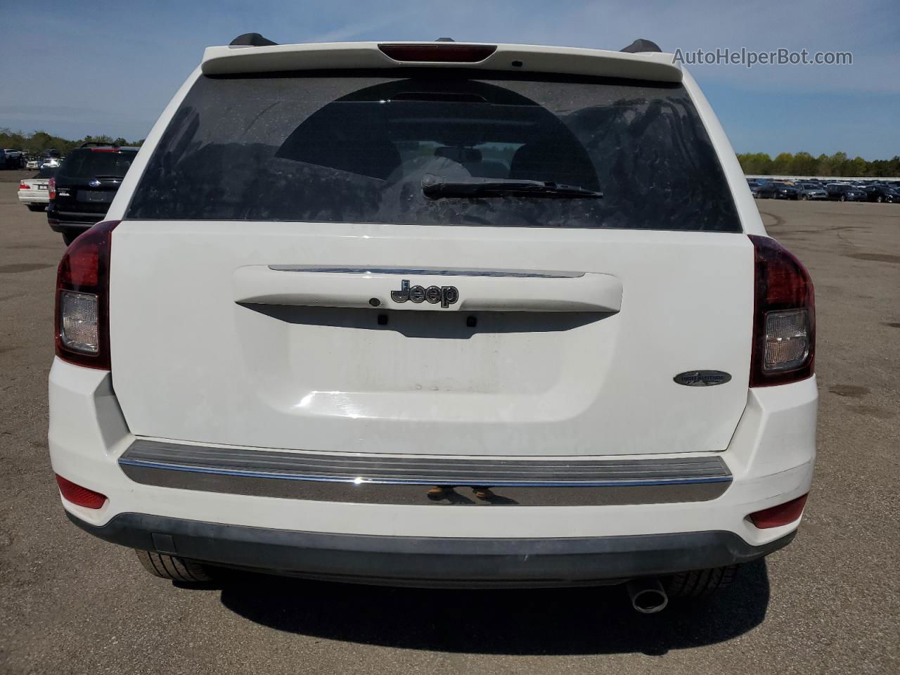 2016 Jeep Compass Latitude Белый vin: 1C4NJCEA9GD747900