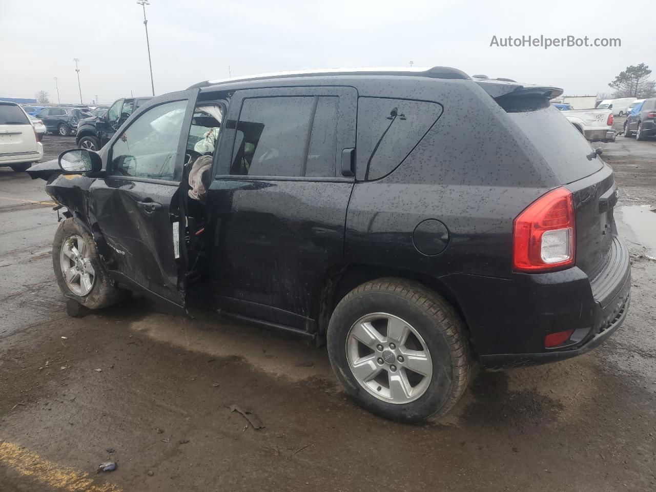 2013 Jeep Compass Latitude Black vin: 1C4NJCEAXDD255405