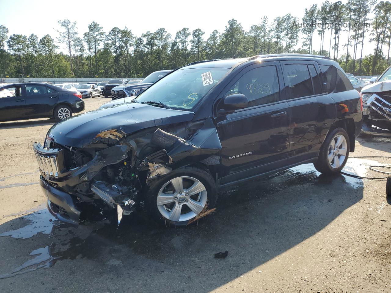 2014 Jeep Compass Latitude Черный vin: 1C4NJCEB1ED508699