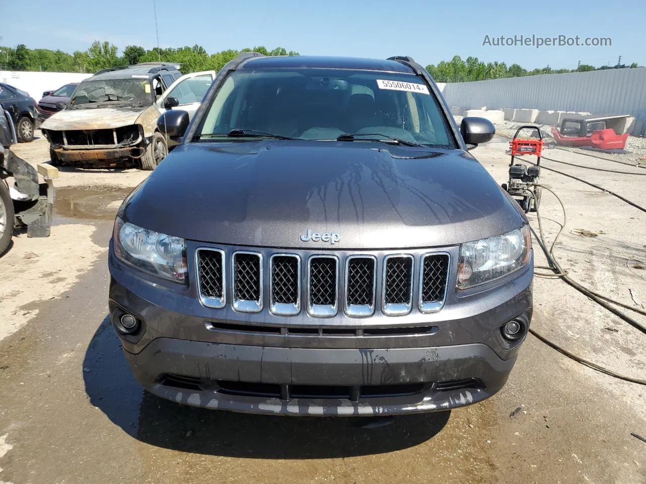 2016 Jeep Compass Latitude Gray vin: 1C4NJCEB2GD656685