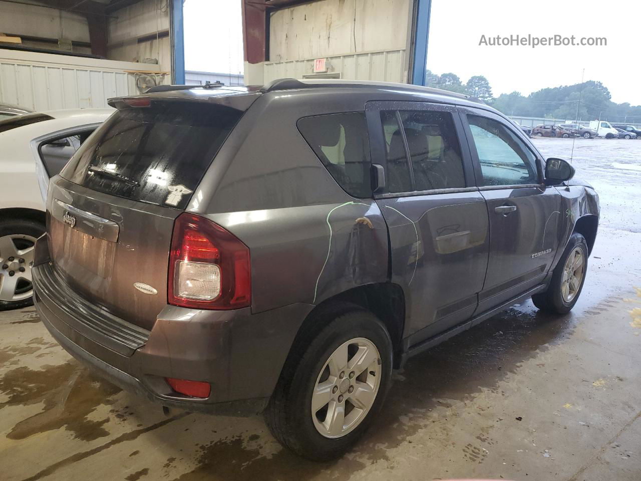 2016 Jeep Compass Latitude Угольный vin: 1C4NJCEB3GD620665