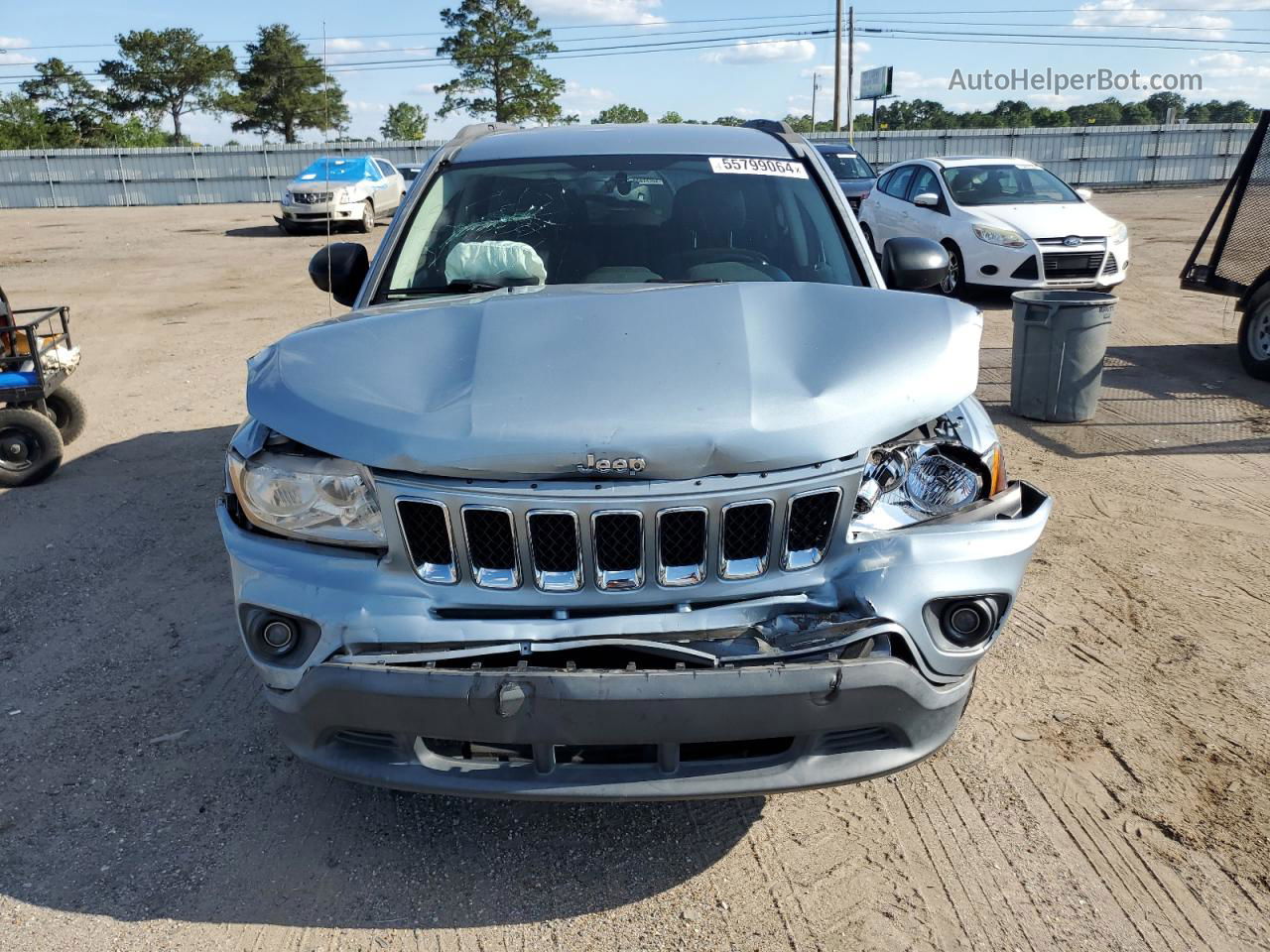 2013 Jeep Compass Latitude Silver vin: 1C4NJCEB7DD229840