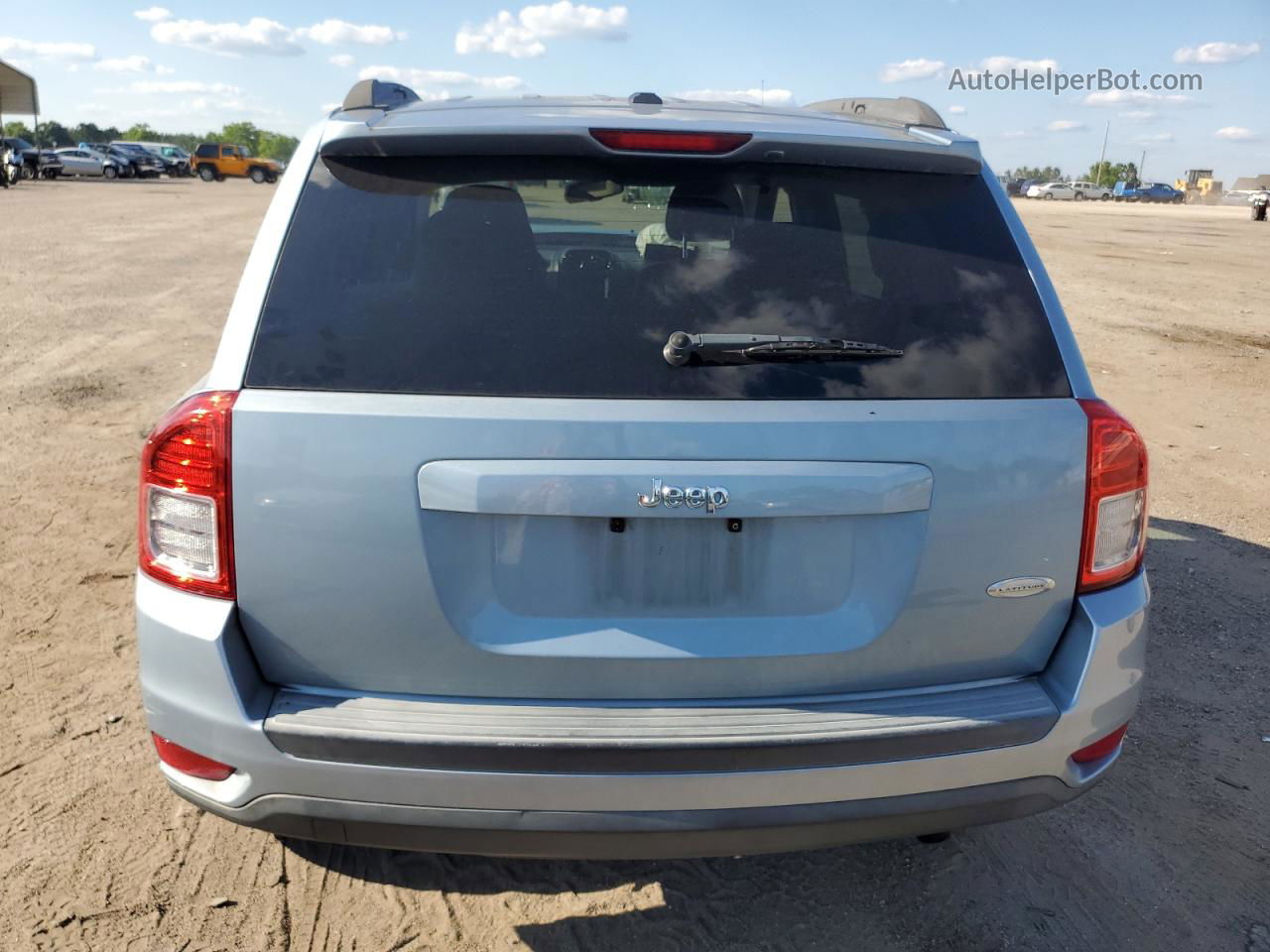 2013 Jeep Compass Latitude Silver vin: 1C4NJCEB7DD229840