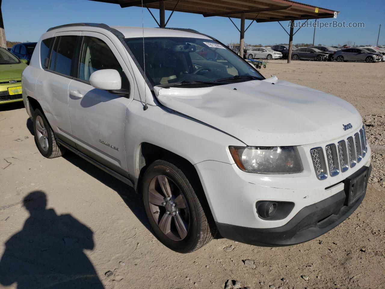 2014 Jeep Compass Latitude White vin: 1C4NJCEB7ED522672