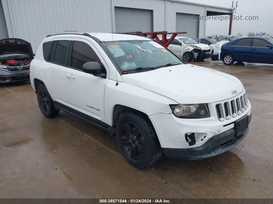 2013 Jeep Compass Latitude White vin: 1C4NJCEB9DD197344