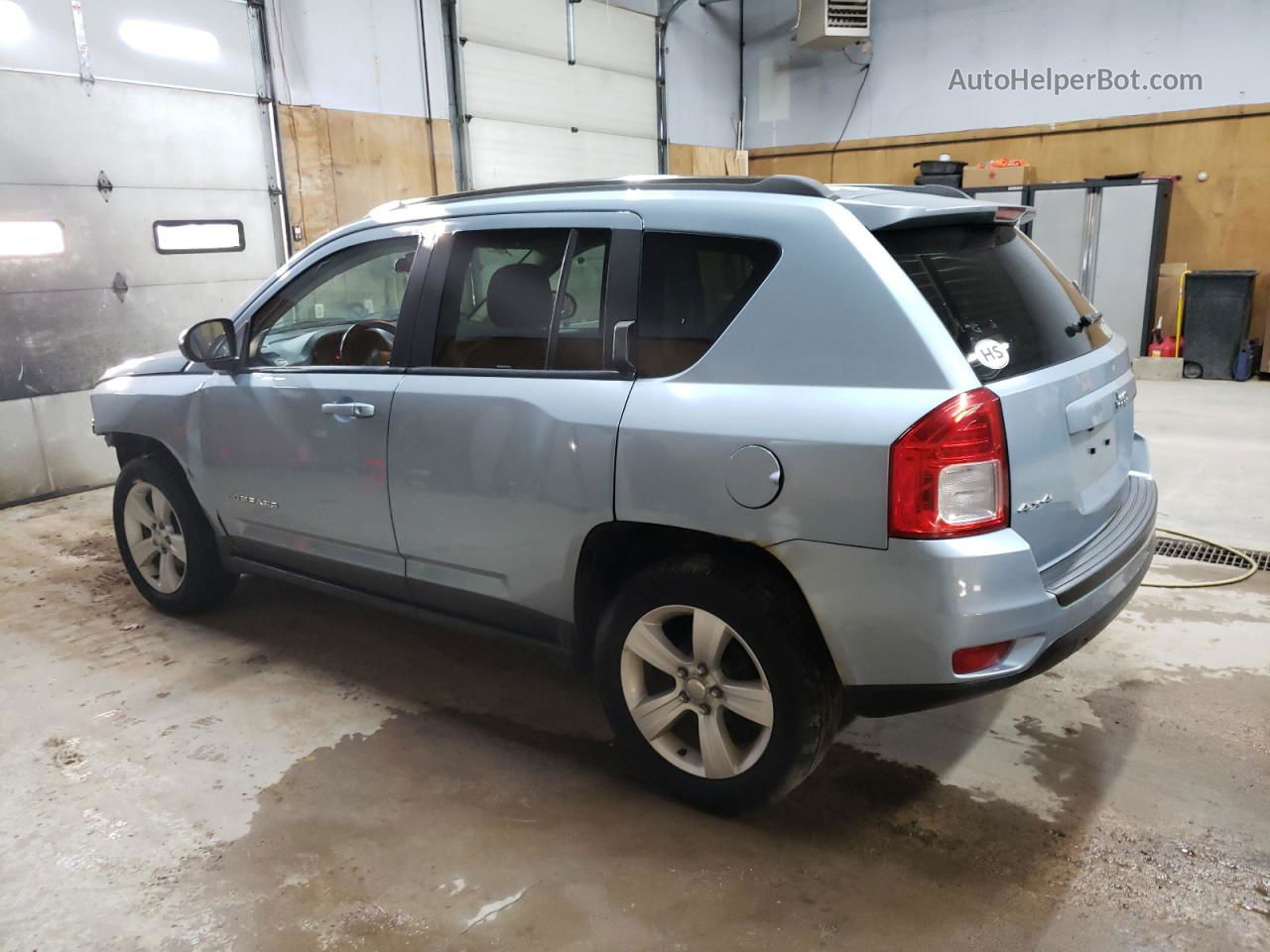 2013 Jeep Compass  Blue vin: 1C4NJDAB4DD247983