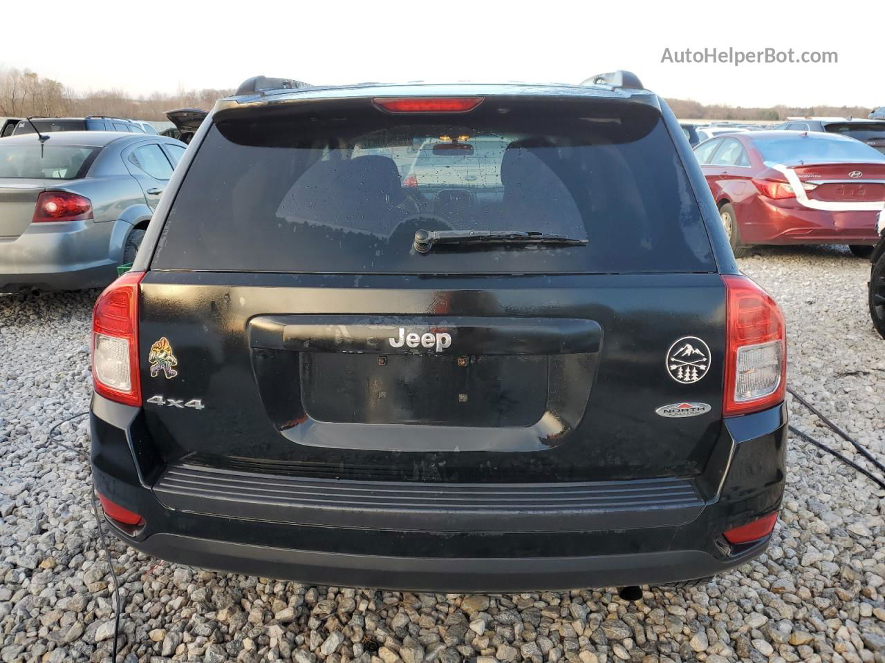 2013 Jeep Compass  Black vin: 1C4NJDAB9DD270045