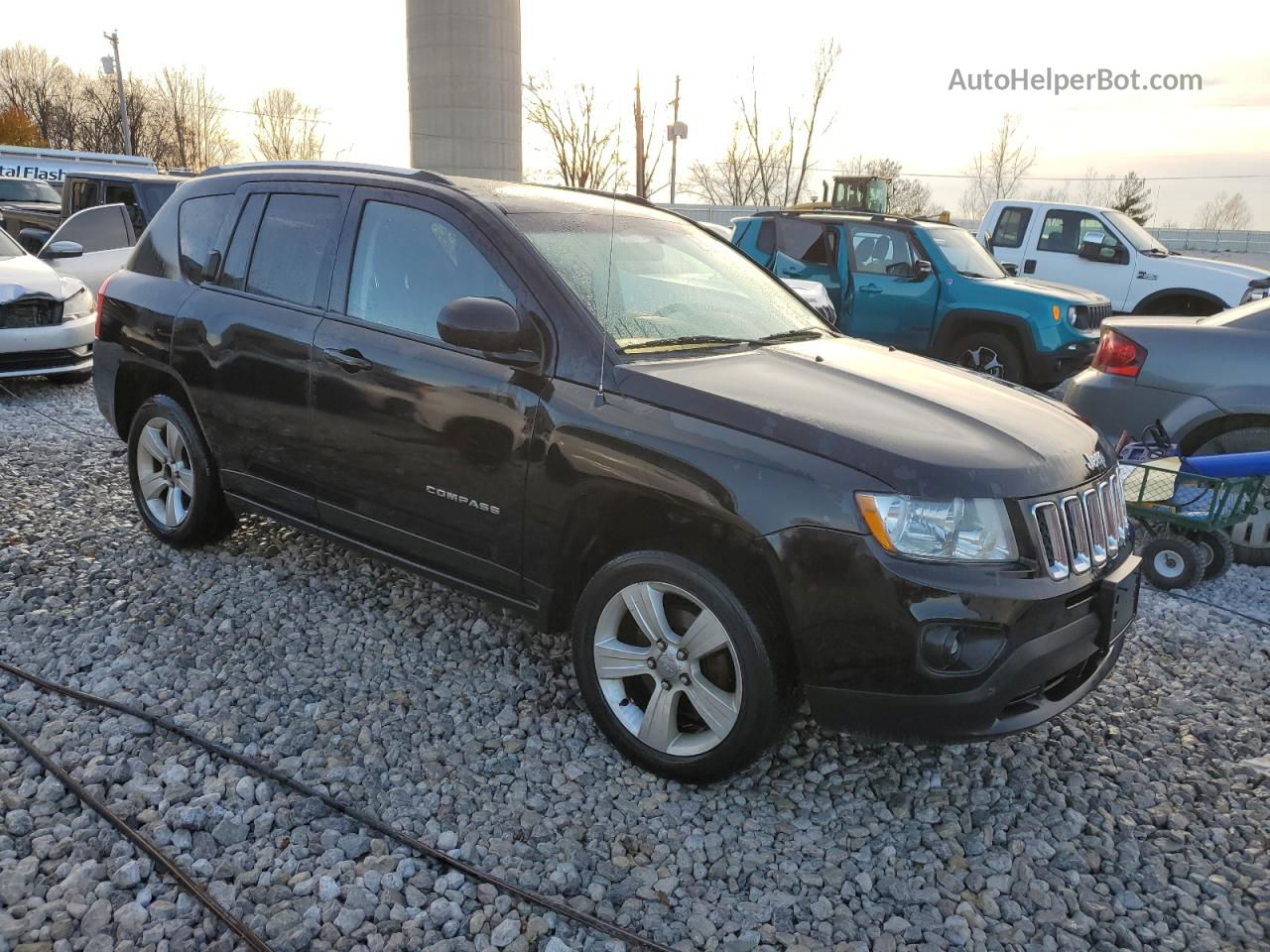 2013 Jeep Compass  Black vin: 1C4NJDAB9DD270045