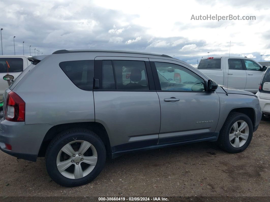 2016 Jeep Compass Sport Gray vin: 1C4NJDBB0GD690196