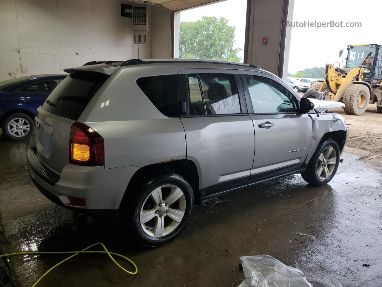 2016 Jeep Compass Sport Silver vin: 1C4NJDBB3GD614309