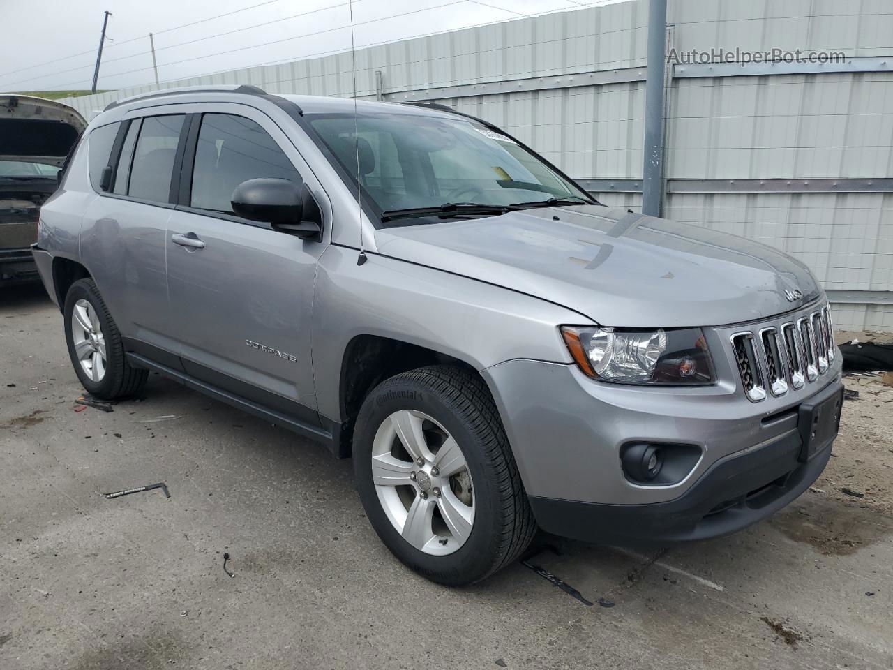 2016 Jeep Compass Sport Silver vin: 1C4NJDBB3GD670878