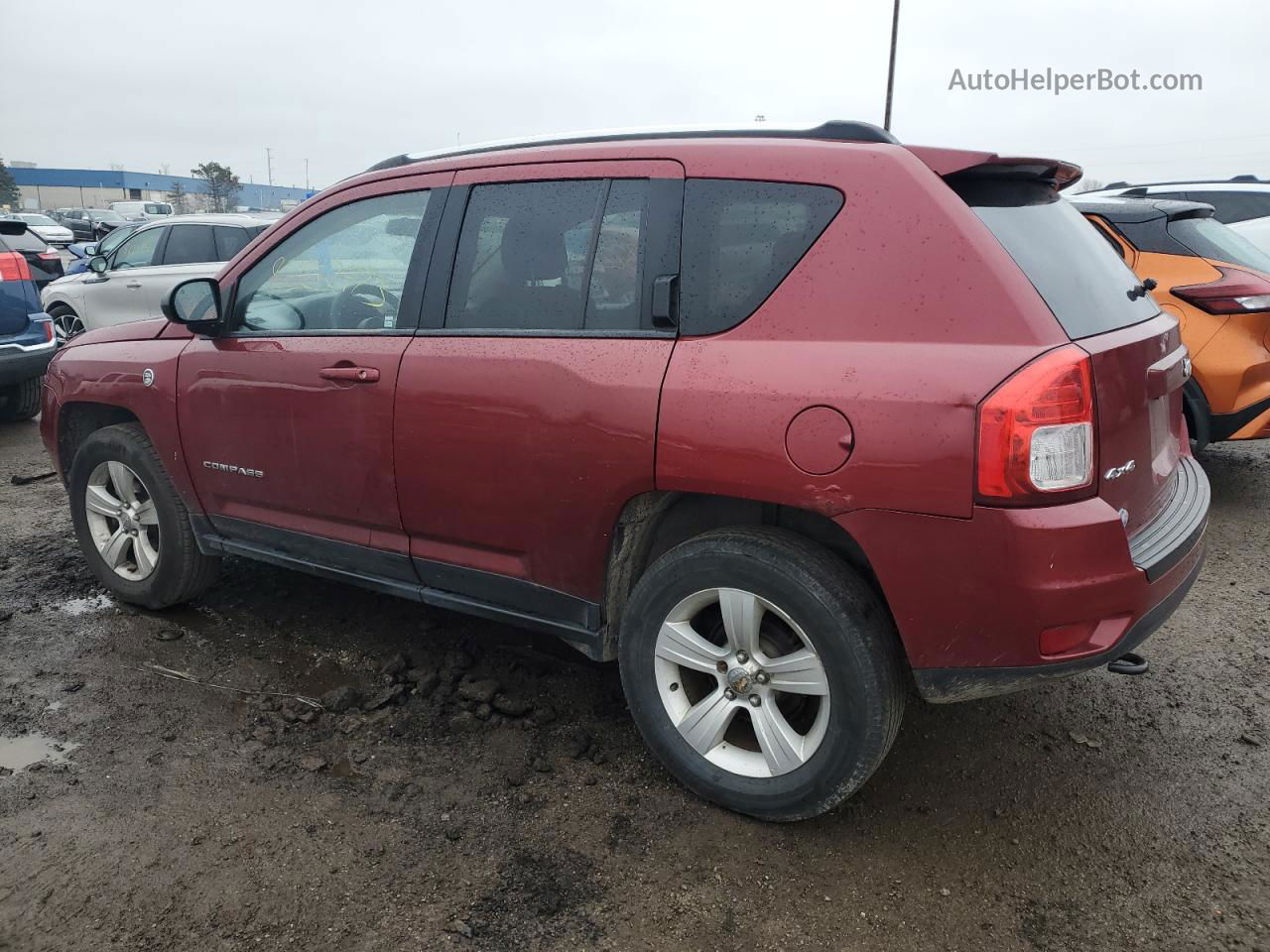 2013 Jeep Compass Sport Red vin: 1C4NJDBB4DD140432