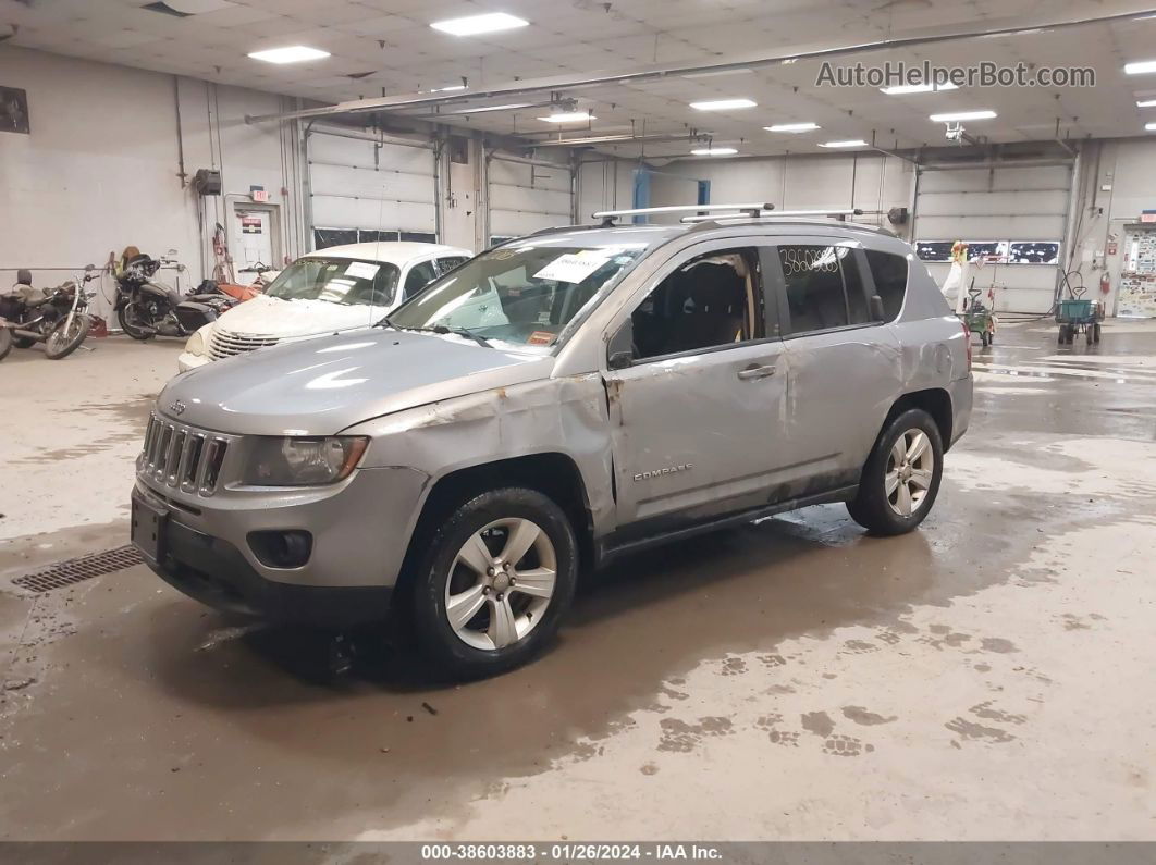 2016 Jeep Compass Sport Серебряный vin: 1C4NJDBB4GD610351