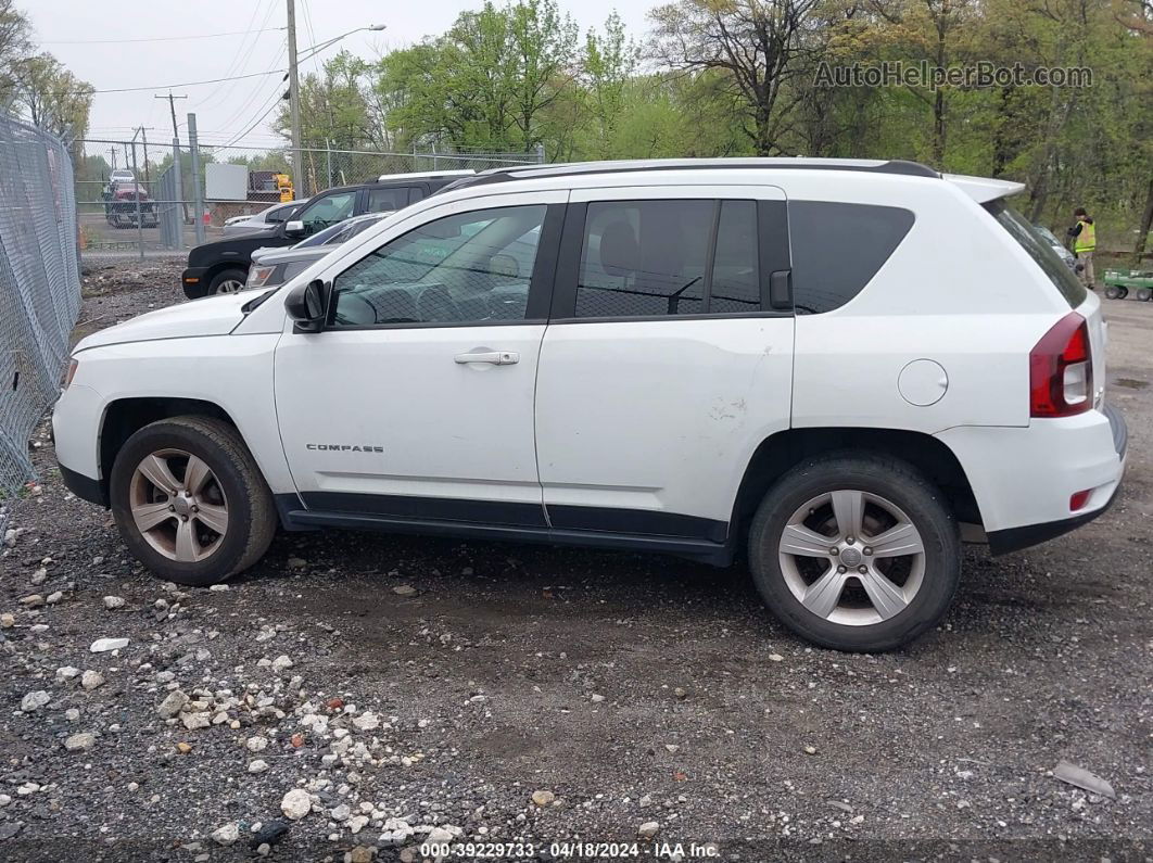 2016 Jeep Compass Sport White vin: 1C4NJDBB5GD631029