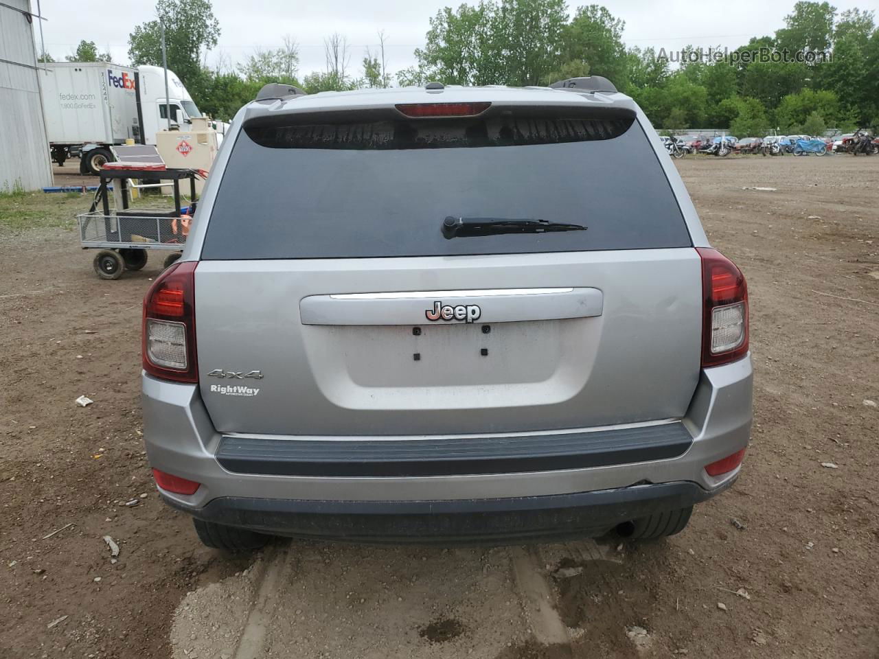 2016 Jeep Compass Sport Silver vin: 1C4NJDBB6GD509344