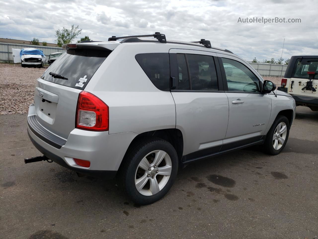 2013 Jeep Compass Sport Silver vin: 1C4NJDBB7DD243389