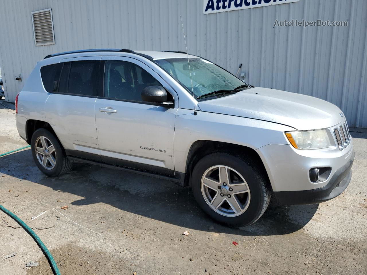 2013 Jeep Compass Sport Silver vin: 1C4NJDBB8DD124766