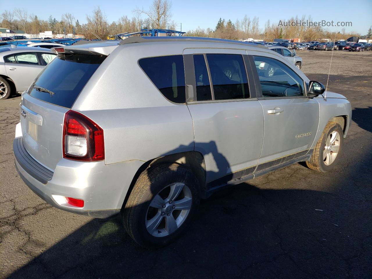 2014 Jeep Compass Sport Silver vin: 1C4NJDBBXED569656