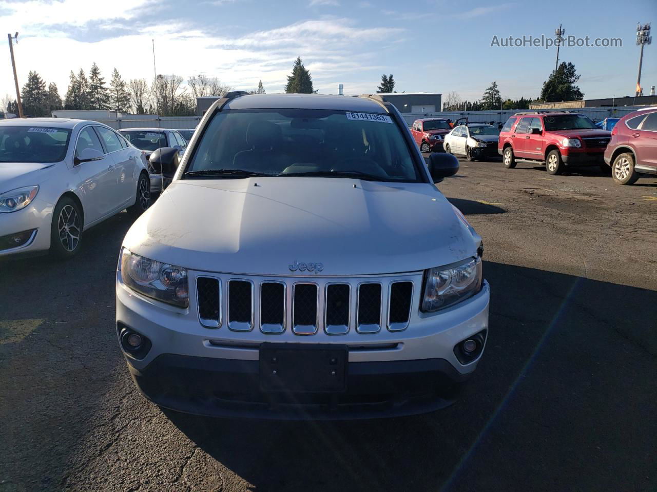 2014 Jeep Compass Sport Silver vin: 1C4NJDBBXED569656