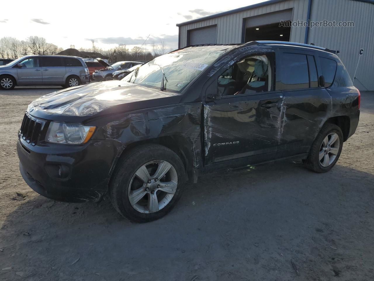 2013 Jeep Compass Latitude Black vin: 1C4NJDEB0DD190031