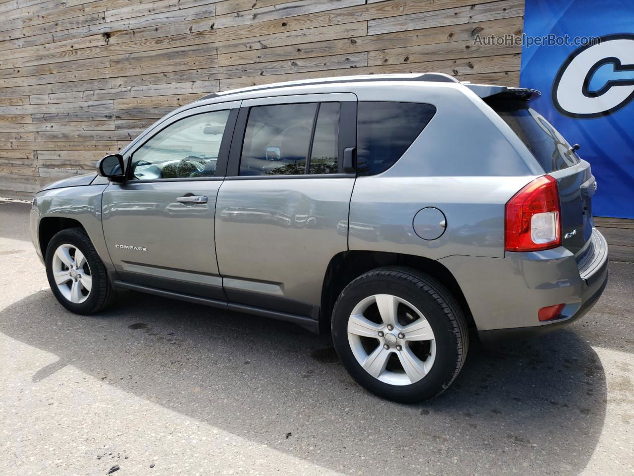 2013 Jeep Compass Latitude Tan vin: 1C4NJDEB0DD280263