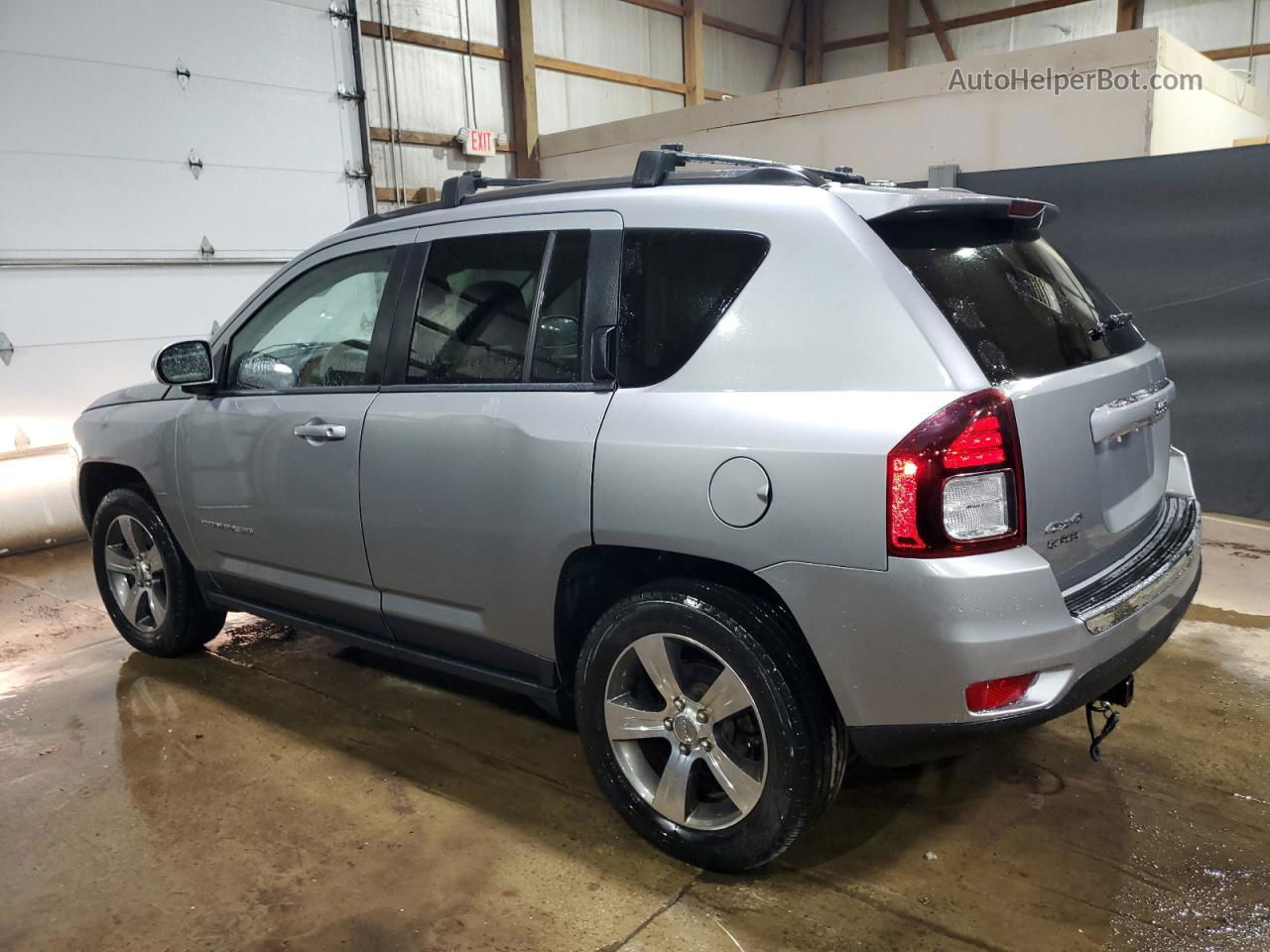 2016 Jeep Compass Latitude Silver vin: 1C4NJDEB1GD708474