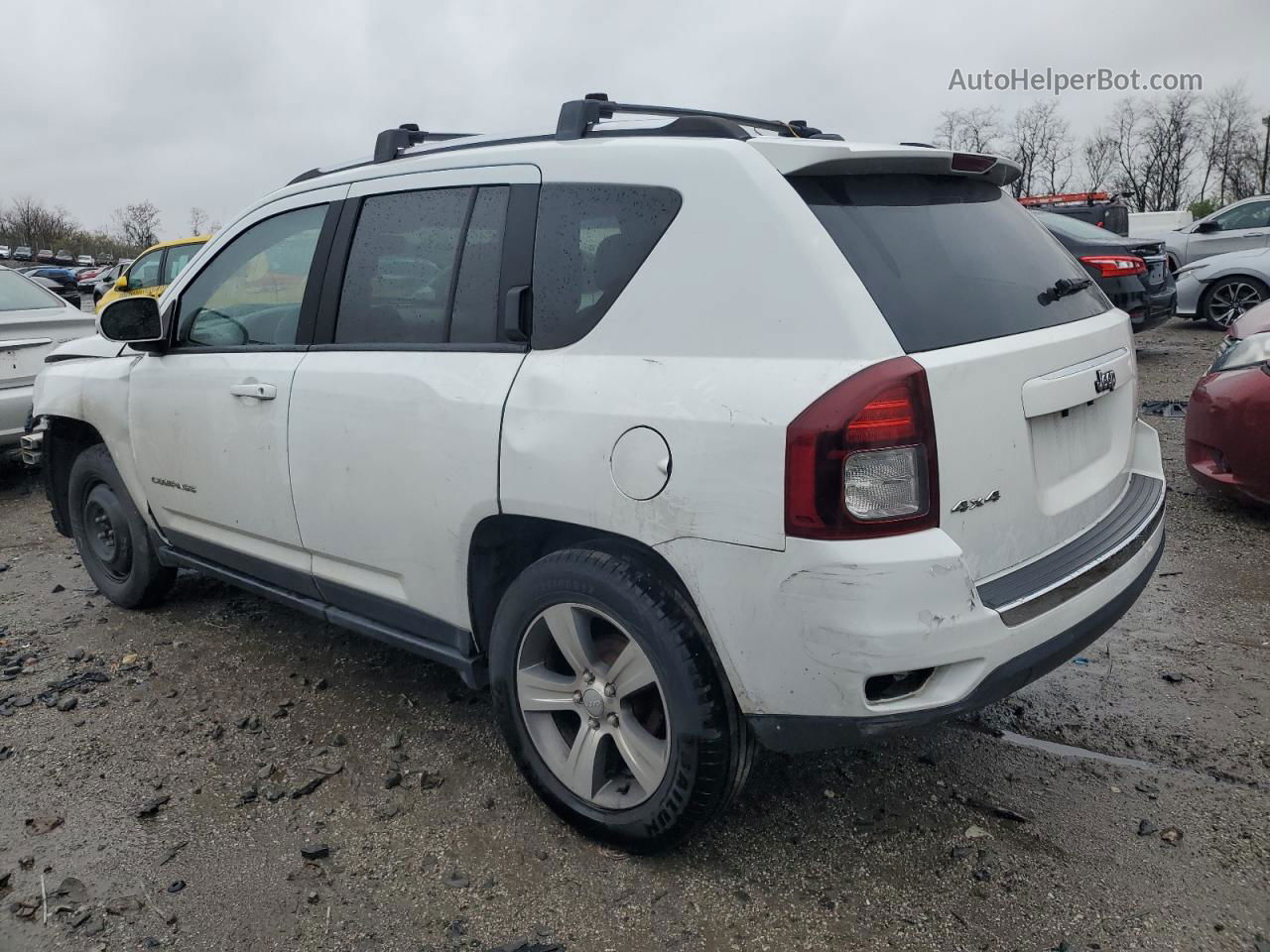 2016 Jeep Compass Latitude White vin: 1C4NJDEB2GD755299