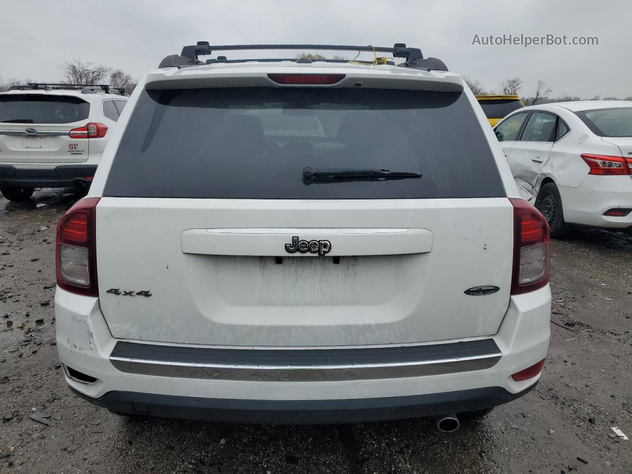 2016 Jeep Compass Latitude White vin: 1C4NJDEB2GD755299