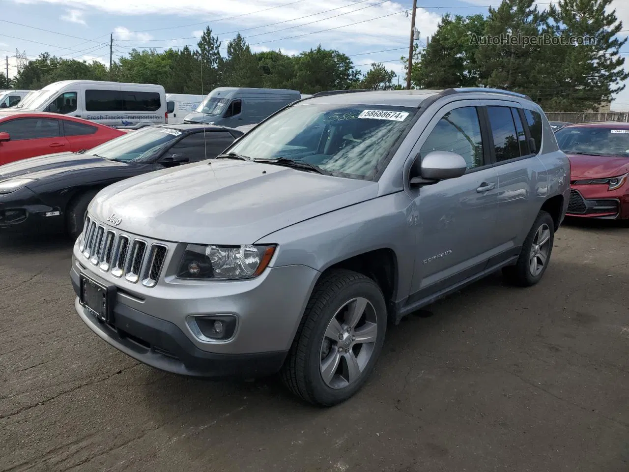 2016 Jeep Compass Latitude Silver vin: 1C4NJDEB2GD768618