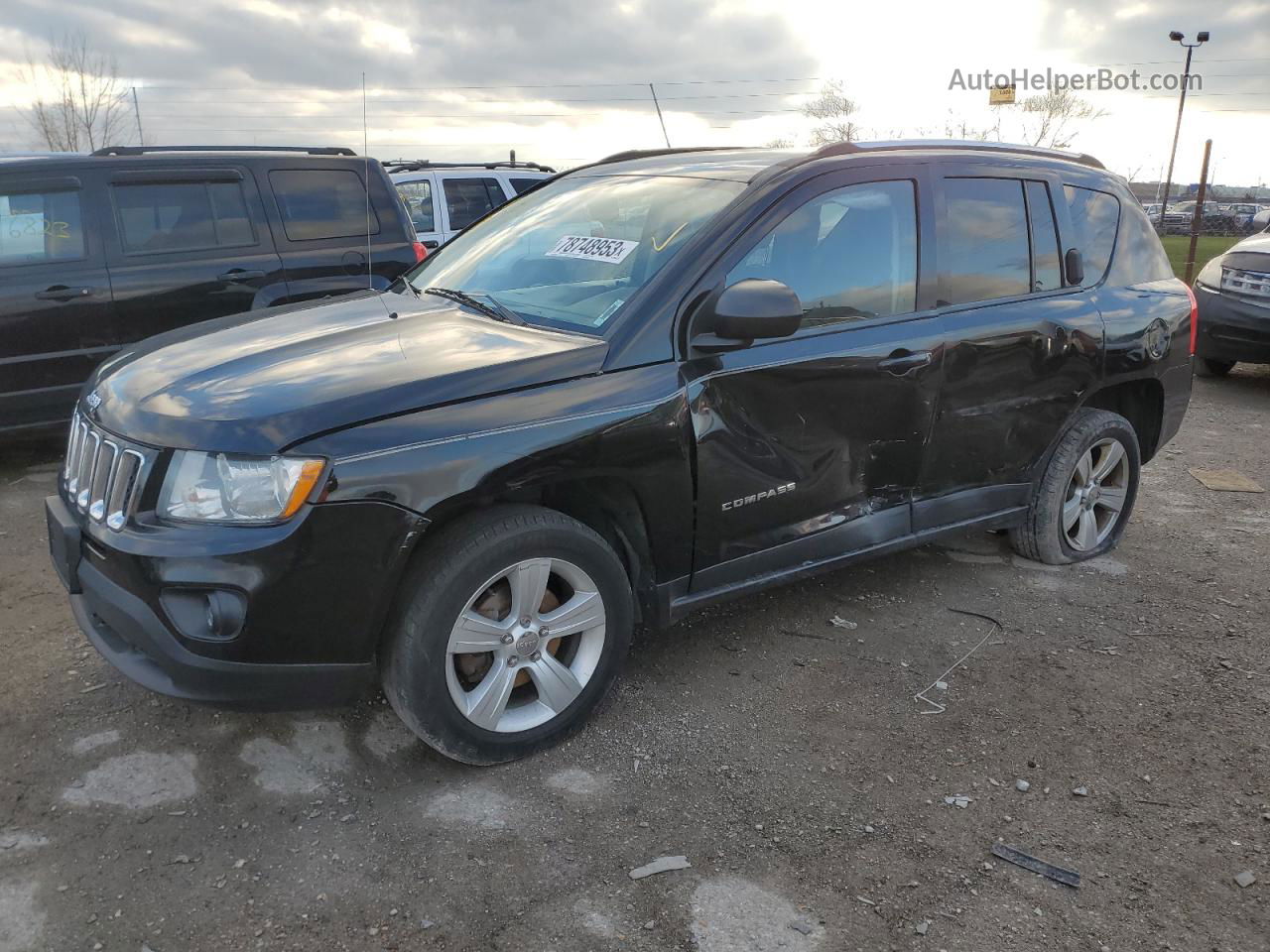 2013 Jeep Compass Latitude Black vin: 1C4NJDEB3DD246351