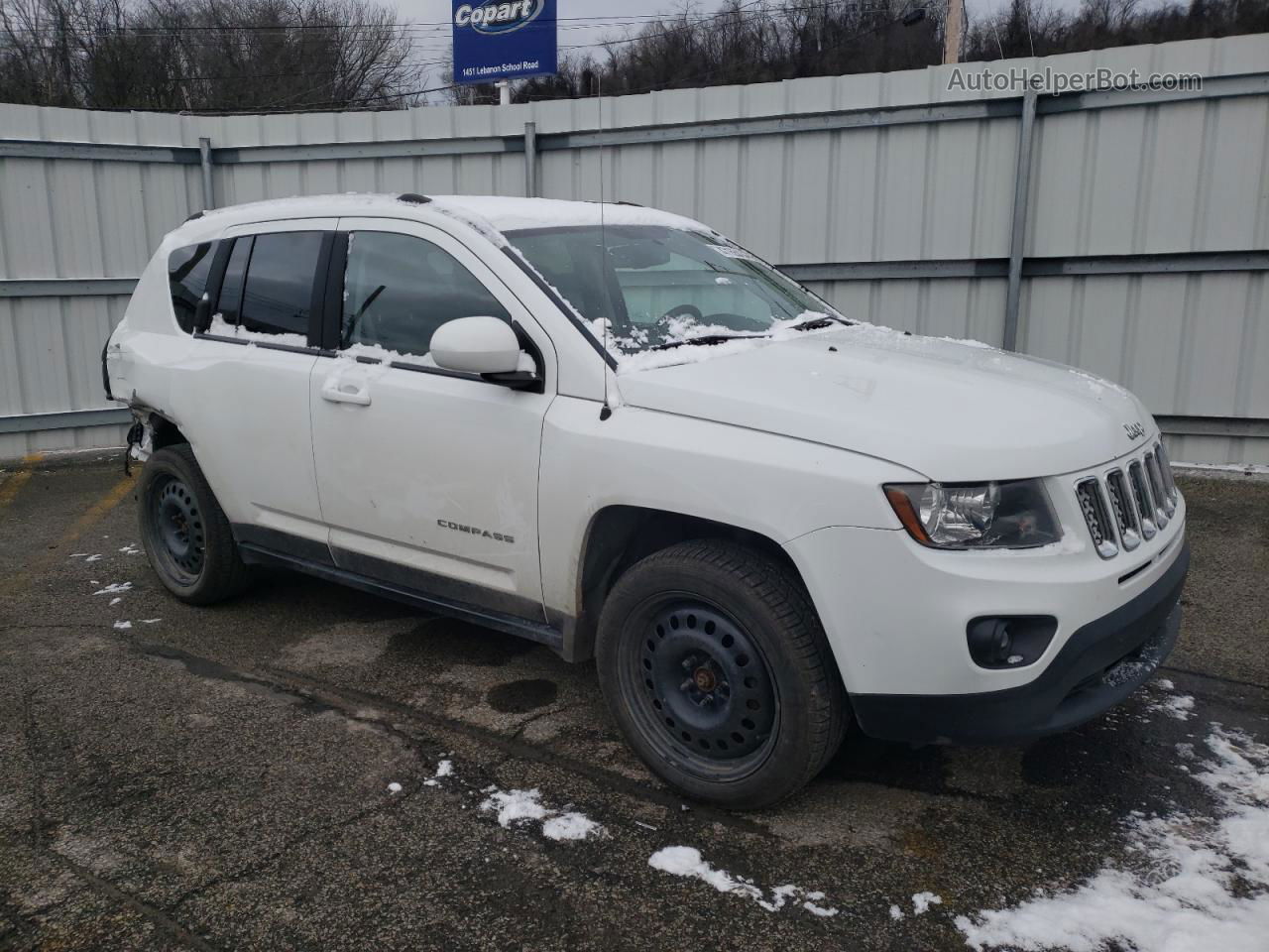 2014 Jeep Compass Latitude White vin: 1C4NJDEB3ED788549