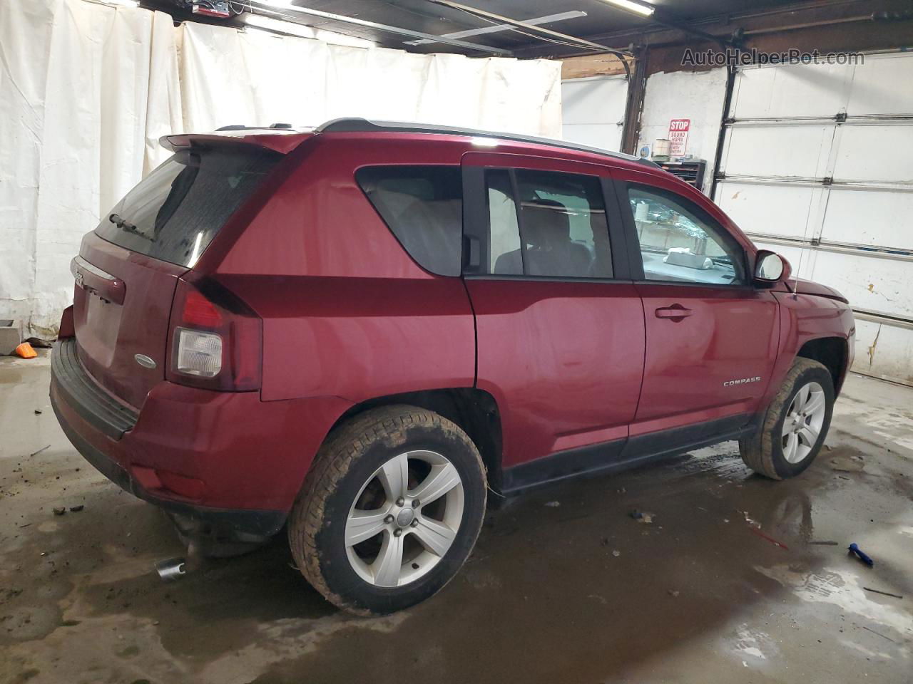 2016 Jeep Compass Latitude Red vin: 1C4NJDEB3GD552745