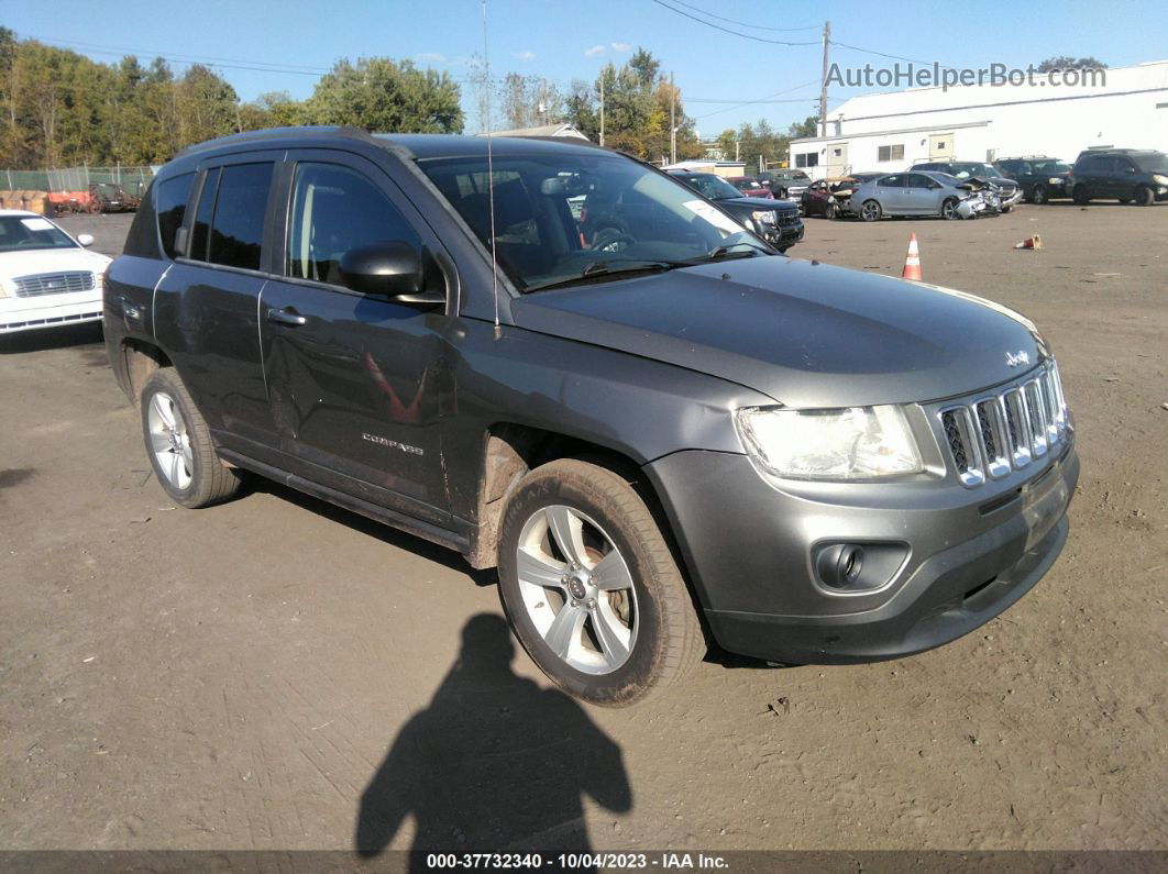 2013 Jeep Compass Latitude Gray vin: 1C4NJDEB4DD246164