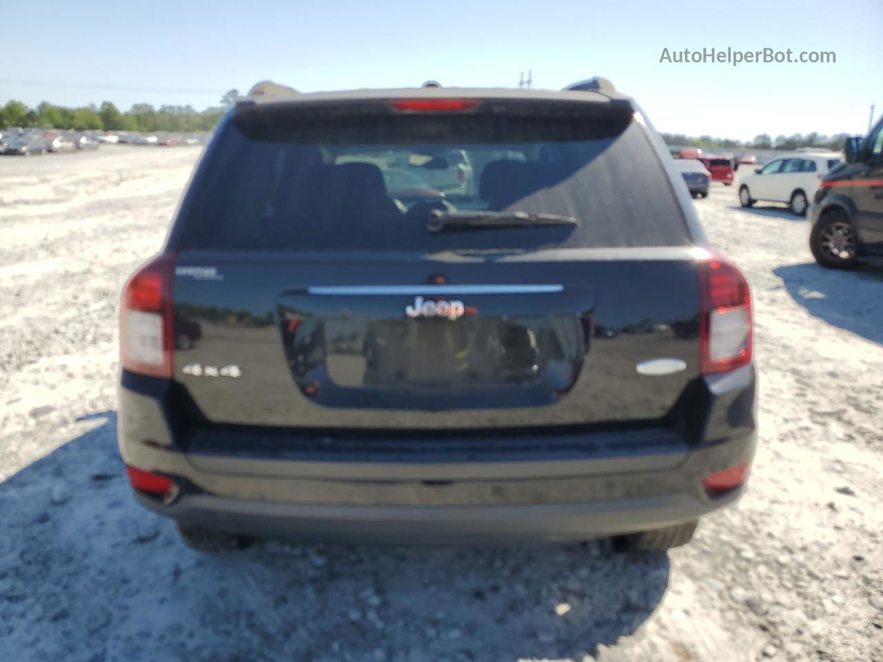 2016 Jeep Compass Latitude Black vin: 1C4NJDEB4GD690665