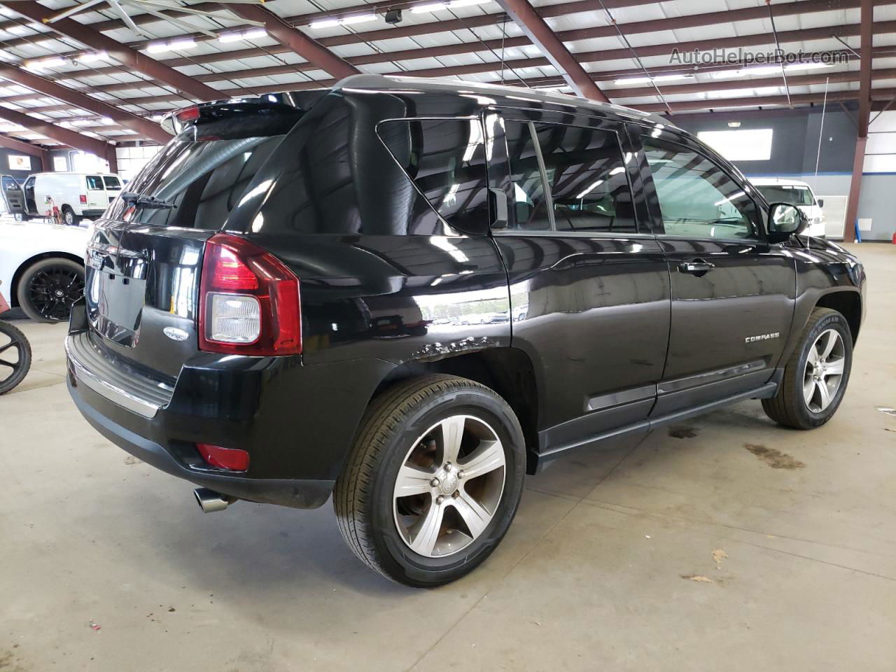 2016 Jeep Compass Latitude Черный vin: 1C4NJDEB4GD814157