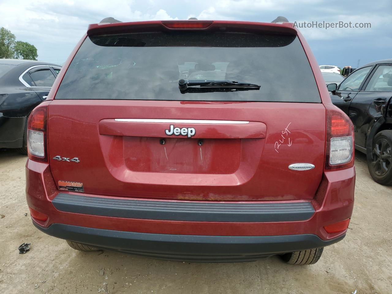 2014 Jeep Compass Latitude Red vin: 1C4NJDEB5ED651502