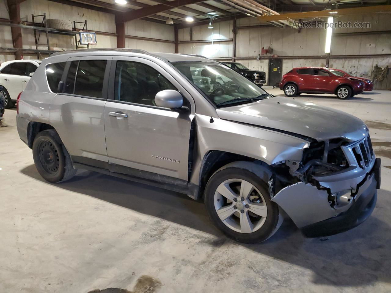 2014 Jeep Compass Latitude Silver vin: 1C4NJDEB5ED846533