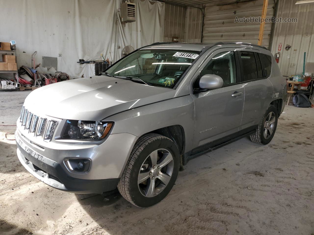 2016 Jeep Compass Latitude Silver vin: 1C4NJDEB5GD697852